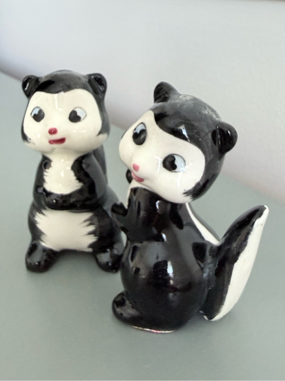 Vintage Enesco Skunk salt and pepper shakers from Japan